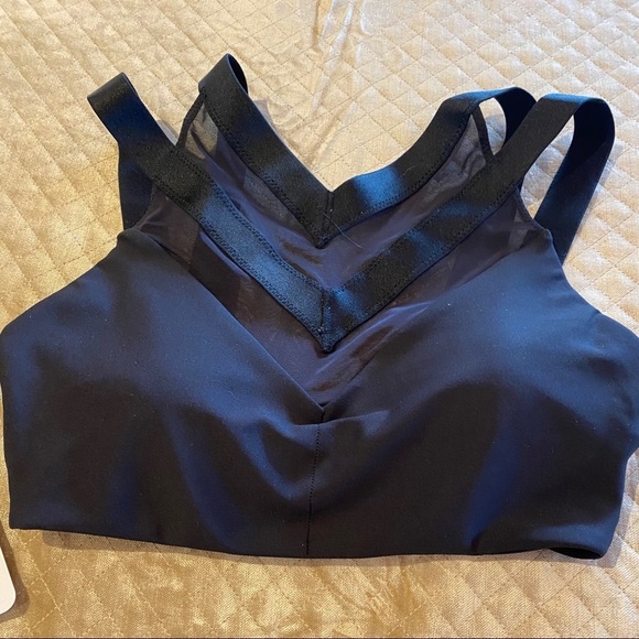 NWT Amari Active Blush Sports Bra size XS - Picture 3 of 9